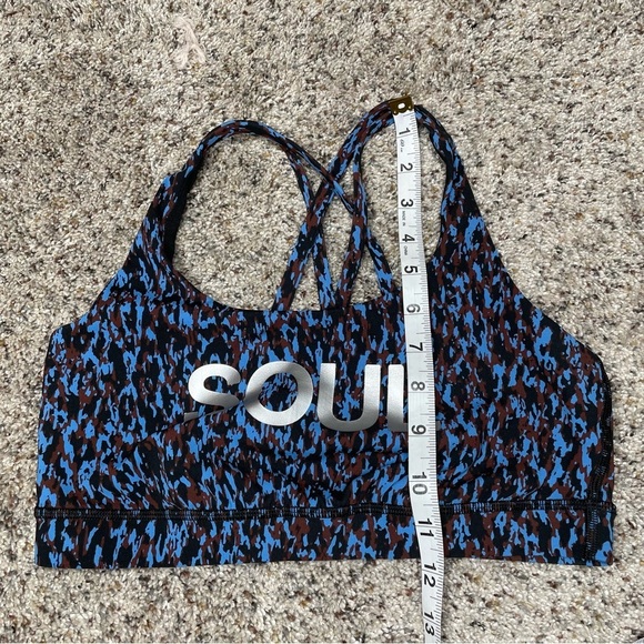 Lululemon Soul Cycle Energy Sports Bra Leopard Camo Blue Nile Multi 8 W2BKBS - Picture 11 of 11